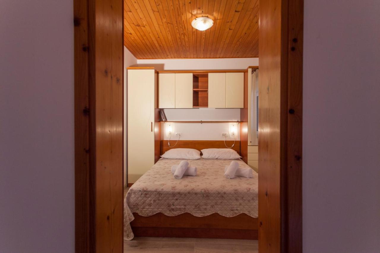 Apartman Budimir Cres Exterior foto