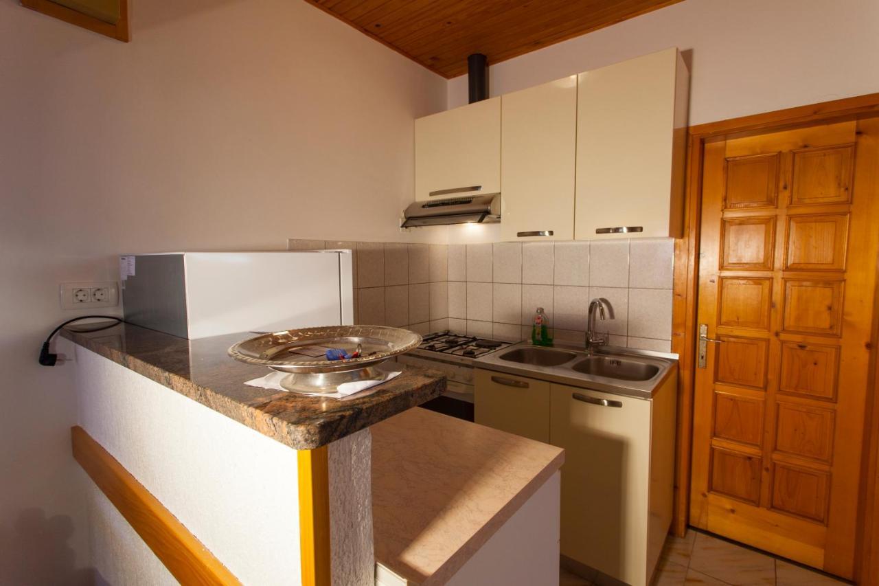 Apartman Budimir Cres Exterior foto